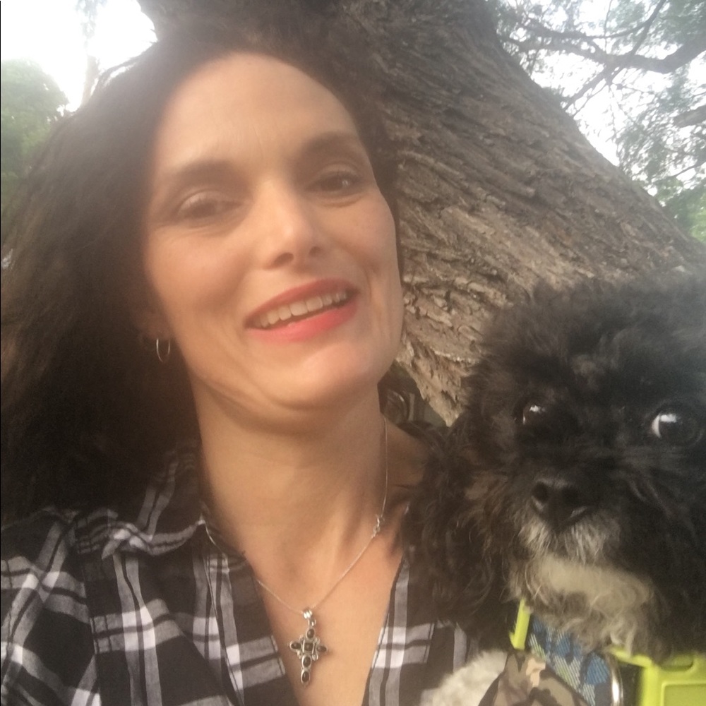 Meet your Posher, Monica